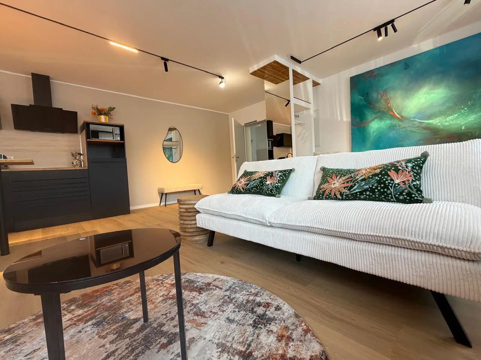 Stilvolles Studio, Aachener Straße 1274